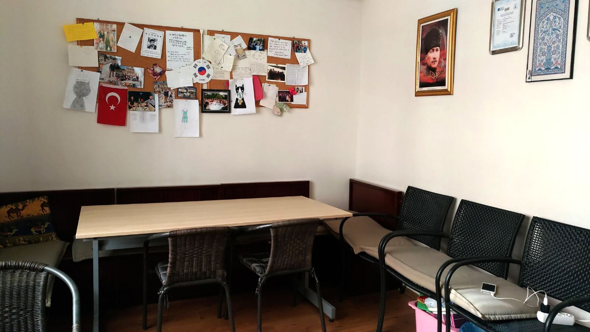 Kevin'S Hostel Стамбул Экстерьер фото